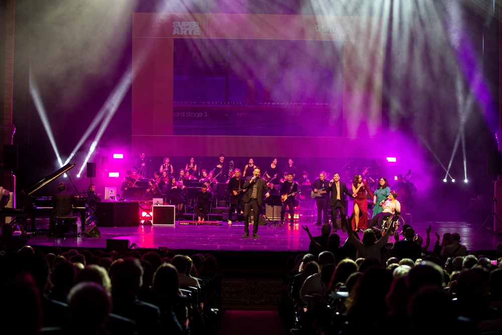 La Gala SuperArte omple de talent el Gran Teatre del Liceu