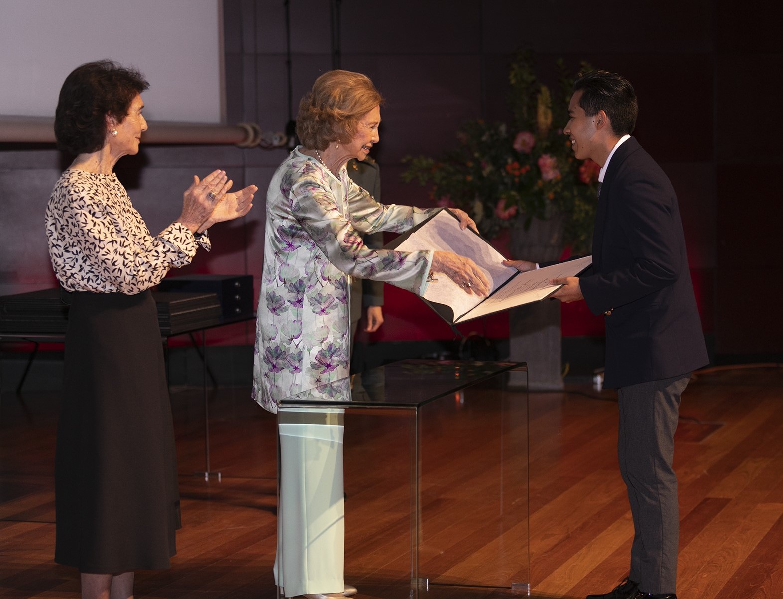 Nedley Antonio Robles, reconegut amb el diploma a l’Alumne Més Excel·lent de la Càtedra d’Oboè Fundació Damm